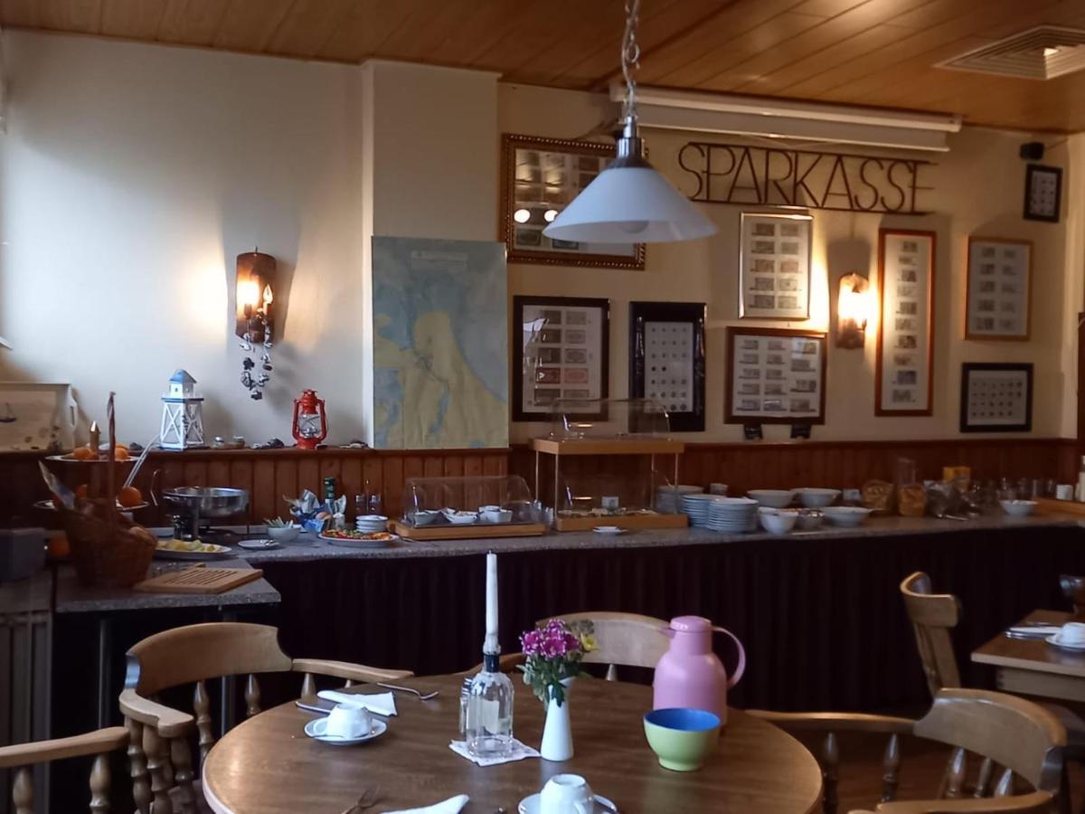 Hotel Ratscafe Ueckeritz Екстериор снимка
